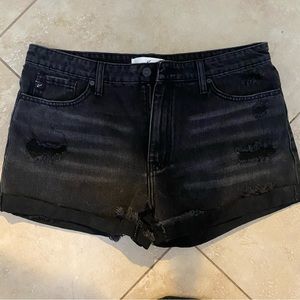KanCan buckle black cuffed shorts size XL